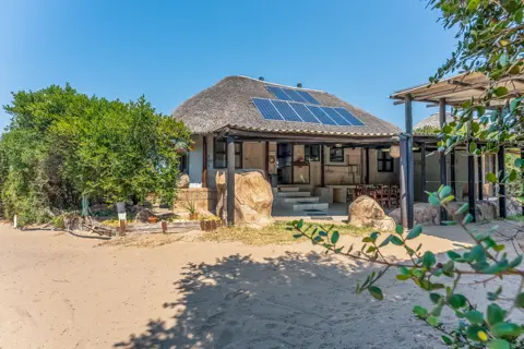 Casa 02 | Canda Island