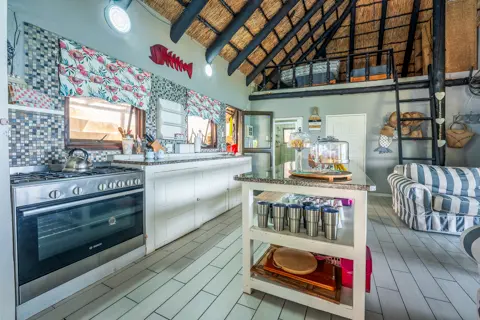 Casa 04 | Canda Island