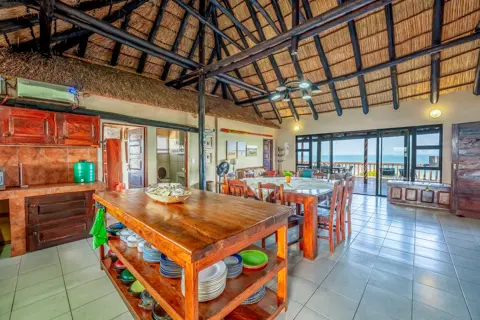 Casa 10 | Canda Island