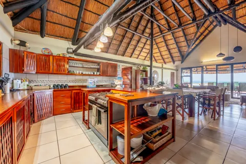 Casa 12 | Canda Island