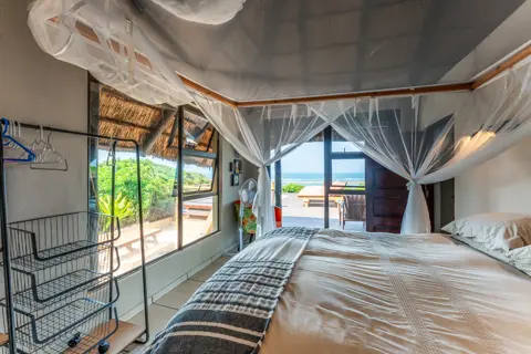 Casa 12 | Canda Island